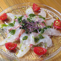 料理メニュー写真 鮮魚のカルパッチョ(バジルソース付き)