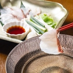 絶品出汁の鯛しゃぶは身も心も温まる一品◎雑炊セットもあるので〆までじっくりと堪能してください♪