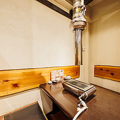 半個室2(4名様席)