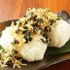 た藁やおにぎり（明太子、梅）