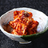 生キムチはお酒のアテにも最高な逸品!シャキシャキ食感がたまりません!お肉と一緒に巻いて食べるのもオススメです♪