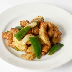 鶏肉と新じゃがのクミン炒め