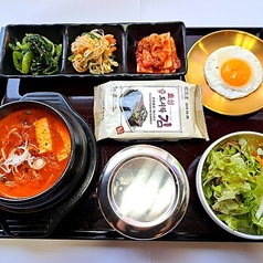 キムチチゲ定食