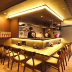 1階はテーブル席!!店主との会話も楽しめますので、お一人様の方も大歓迎◎カウンター席ご用意あり!!