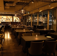 貸切最大120名様まで対応！立食なら200名超えも◎平日は20名程でも貸切ご相談させていただきます。週末でも20名様程で貸切可能。各フロア、マイク&プロジェクター完備。企業宴会はもちろん、同窓会、異業種交流会、何でもご相談くださいませ。