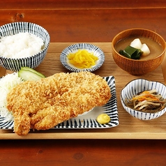 チキンカツ定食
