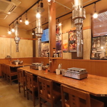 2名様からご利用可能なテーブル席！高崎駅でのデートや仕事帰りの飲み会などにおすすめ。