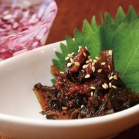 お酒好きを唸らせる極上の肴をご用意しております