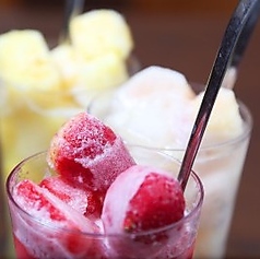 ノンアルコール フリージングモモソーダ