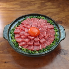 【名物】肉多めの土鍋ご飯(肉が約2倍)