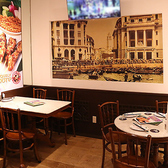 シンガポール海南鶏飯 日本橋三井タワー店の雰囲気2