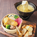 料理メニュー写真 【ハニーチーズフォンデュ】塩麹サラダチキンと季節の蒸し野菜