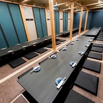 スタイリッシュな【完全個室】１１～２０名/３６～５０名/５１～７2名等、最大200名人数に合わせて◎