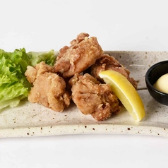 鶏の唐揚げ(ハーブ鶏使用)