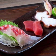刺身盛合せ