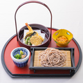 料理メニュー写真&nbsp;海老と季節野菜の天麩羅蕎麦(小鉢)