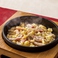 鎌倉ベーコンと北海道ラクレットチーズのリゾット風炒飯