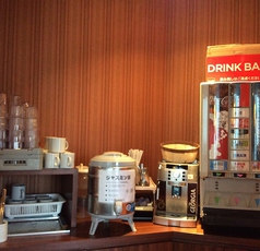 ランチ限定全品ドリンクバー無料！