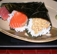 手巻き寿司（3本）