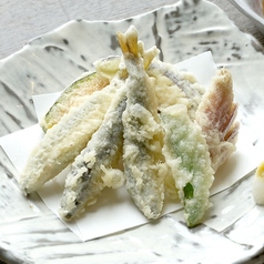 稚鮎と旬野菜の天ぷら
