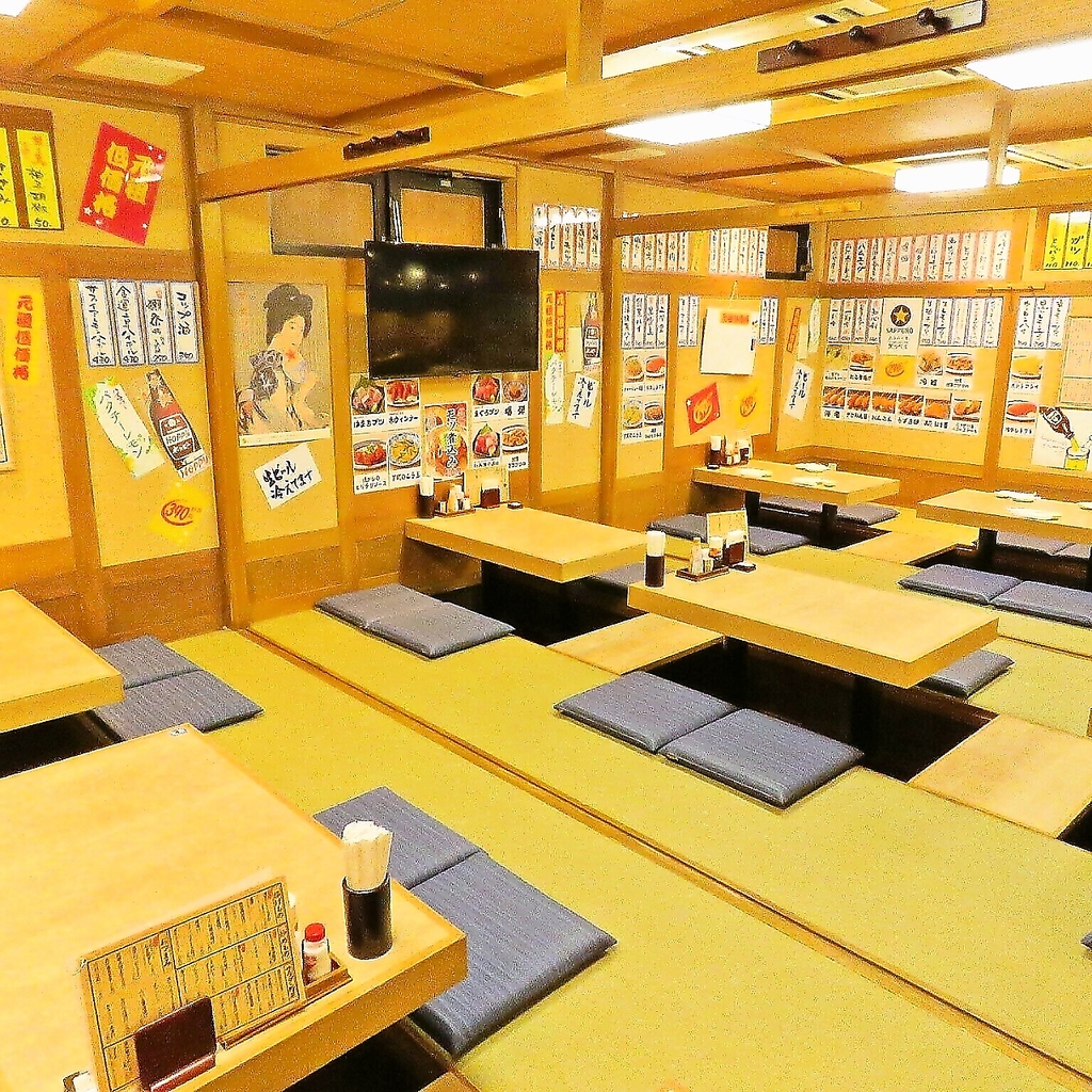 ご宴会は、お座敷で最大36名までご利用いただけます。会社宴会にオススメ！※画像は系列店です