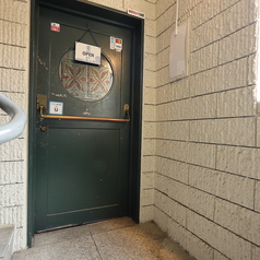 和酒処 シロイツキ 四ツ谷店の雰囲気3