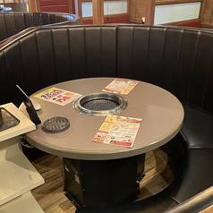 円卓席
