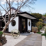 2025年全面リニューアル。800坪の日本庭園と四季の創作フレンチ料理をお愉しみいただけます