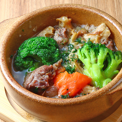 牛もつの塩白ワイン煮込み