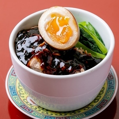 〆のミニ魯肉飯