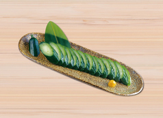 胡瓜一本漬け/揚げ出し豆腐/まぐろ山かけ/クリームチーズのたまり醤油漬け