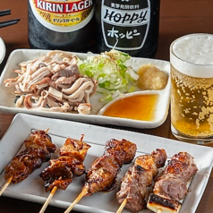 大ぶりで多彩な“やき豚”は1串77円より味わえる！5種盛◎