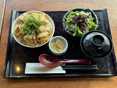 11：30～14：30までランチ営業中☆美味しいランチを