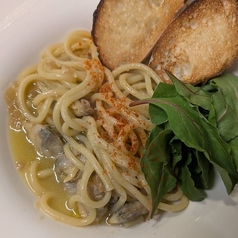 自家製スープのアサリのパスタ