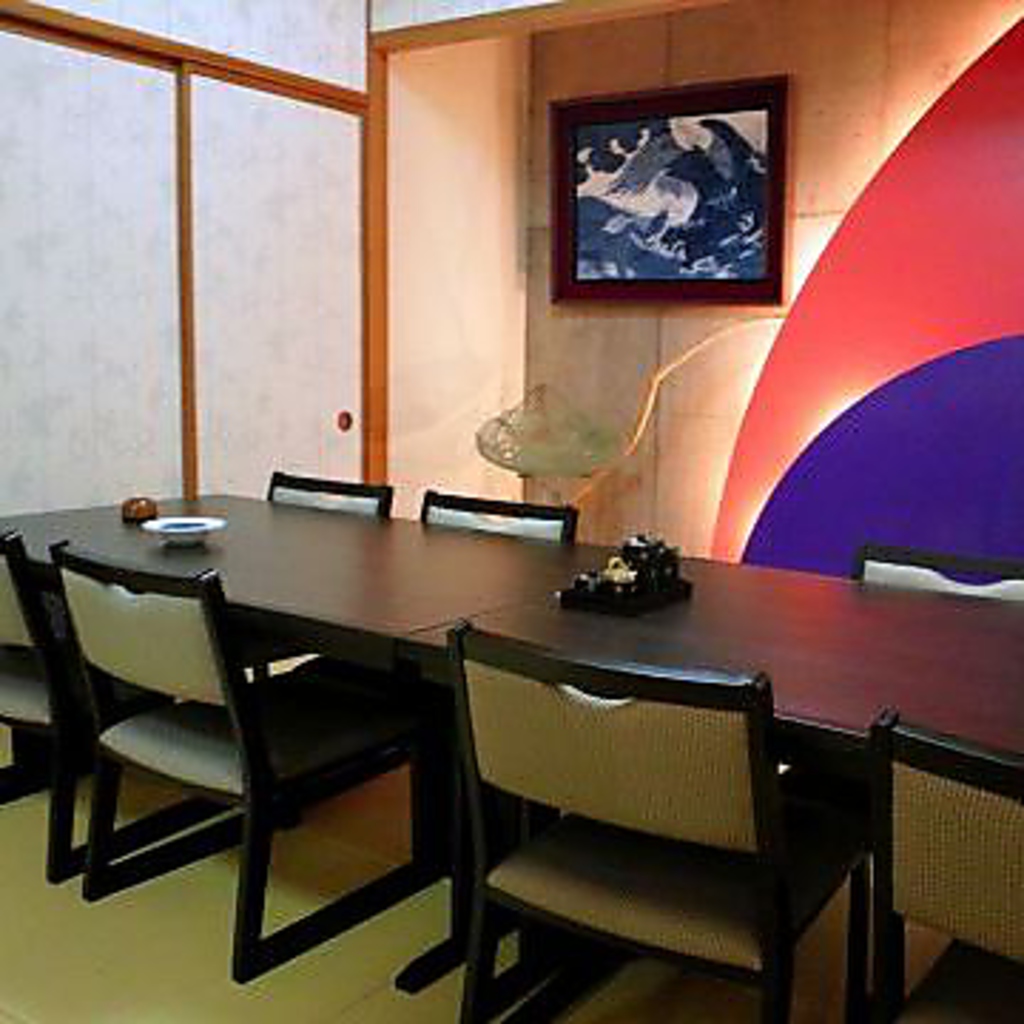 ランチ～接待まで幅広いお客様にご利用頂いております。