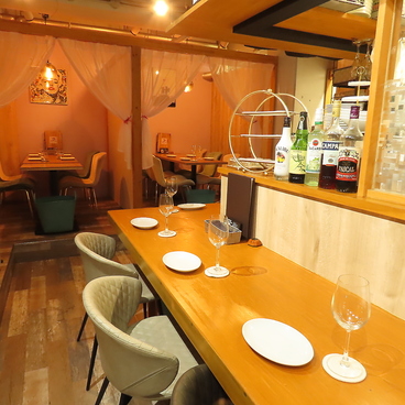 隠れ家酒場にじいろ 虹色 熊本店の雰囲気1