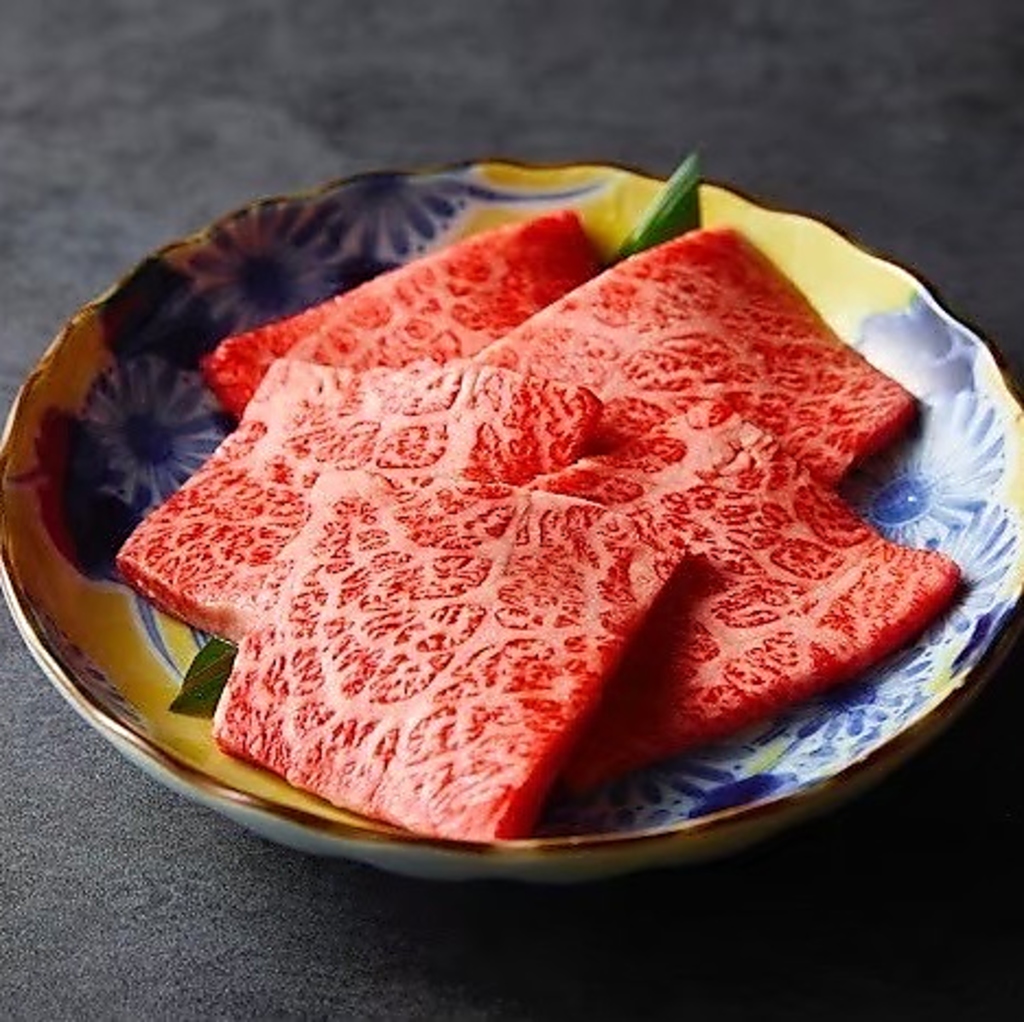 店長自ら目利きして新鮮な良いお肉だけを入荷★