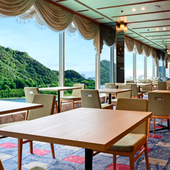 貸し切りでのご予約を承っております。