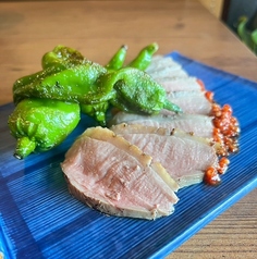 鴨と季節野菜のロースト～もろみ味噌ース～