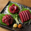 料理メニュー写真&nbsp;馬刺し三点盛り