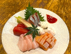 お造り盛り合わせ