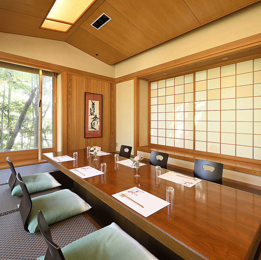 商談・お見合い・結納などハレの日や接待、記念日のご利用も歓迎いたします