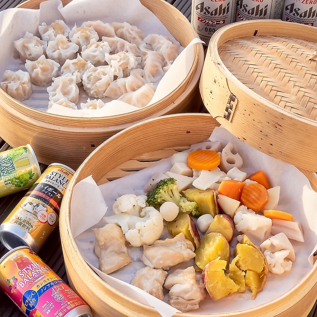 熱々のせいろで蒸し上げる小籠包や韓国風蒸し料理♪素材の旨味が凝縮された東アジアの伝統味をどうぞ