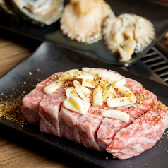 【ジューシー】サーロインステーキ200g◆食べ応え抜群で贅沢な気分を味わえる鉄板焼きの写真