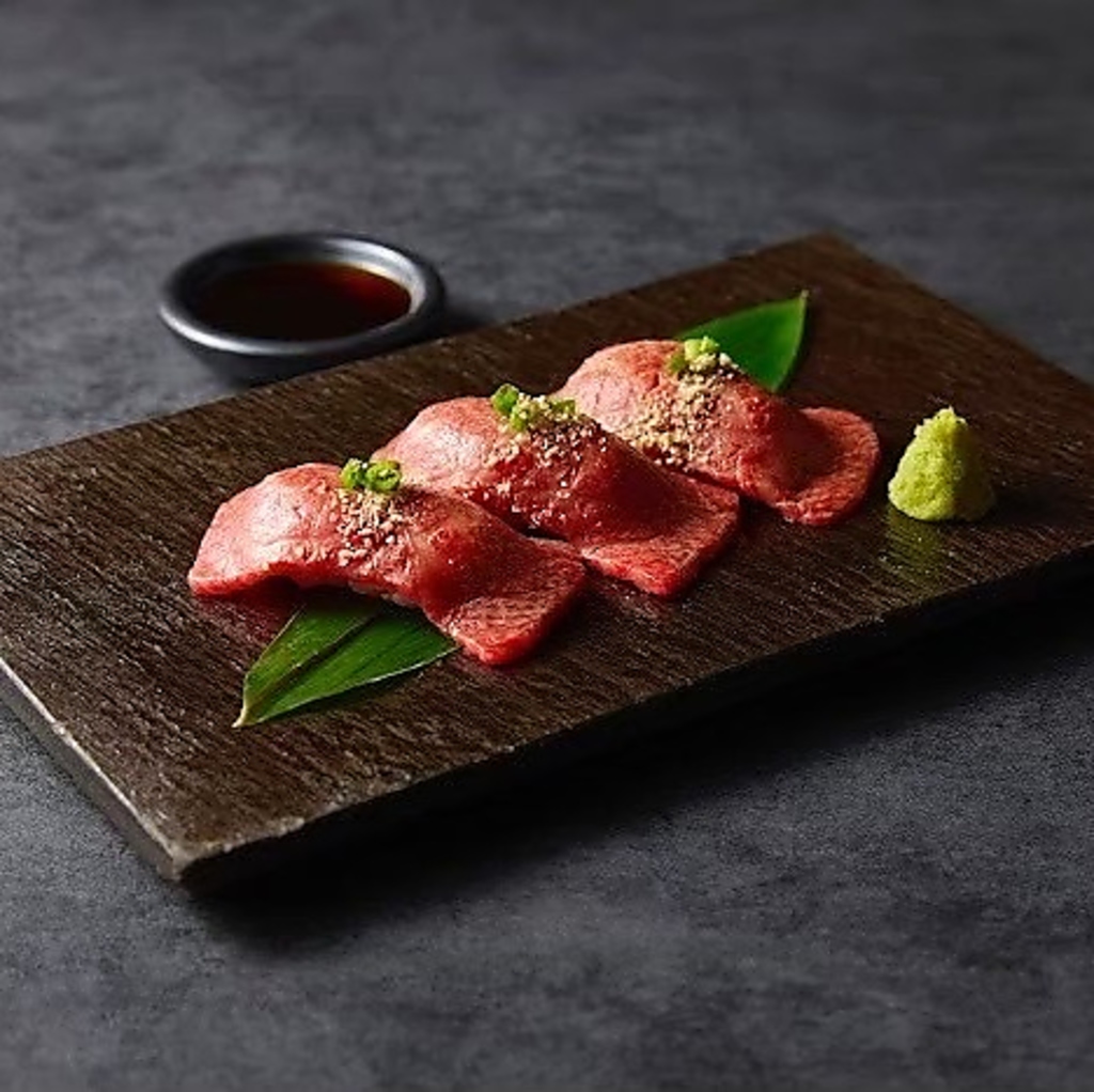 肉寿司もご用意あります