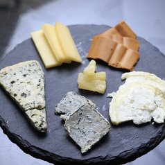 チーズ5種盛り合わせ