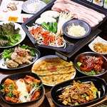 新鮮な野菜と共に頂く肉厚なサムギョプサルと人気韓国料理2時間食べ放題を破格でご提供しています！