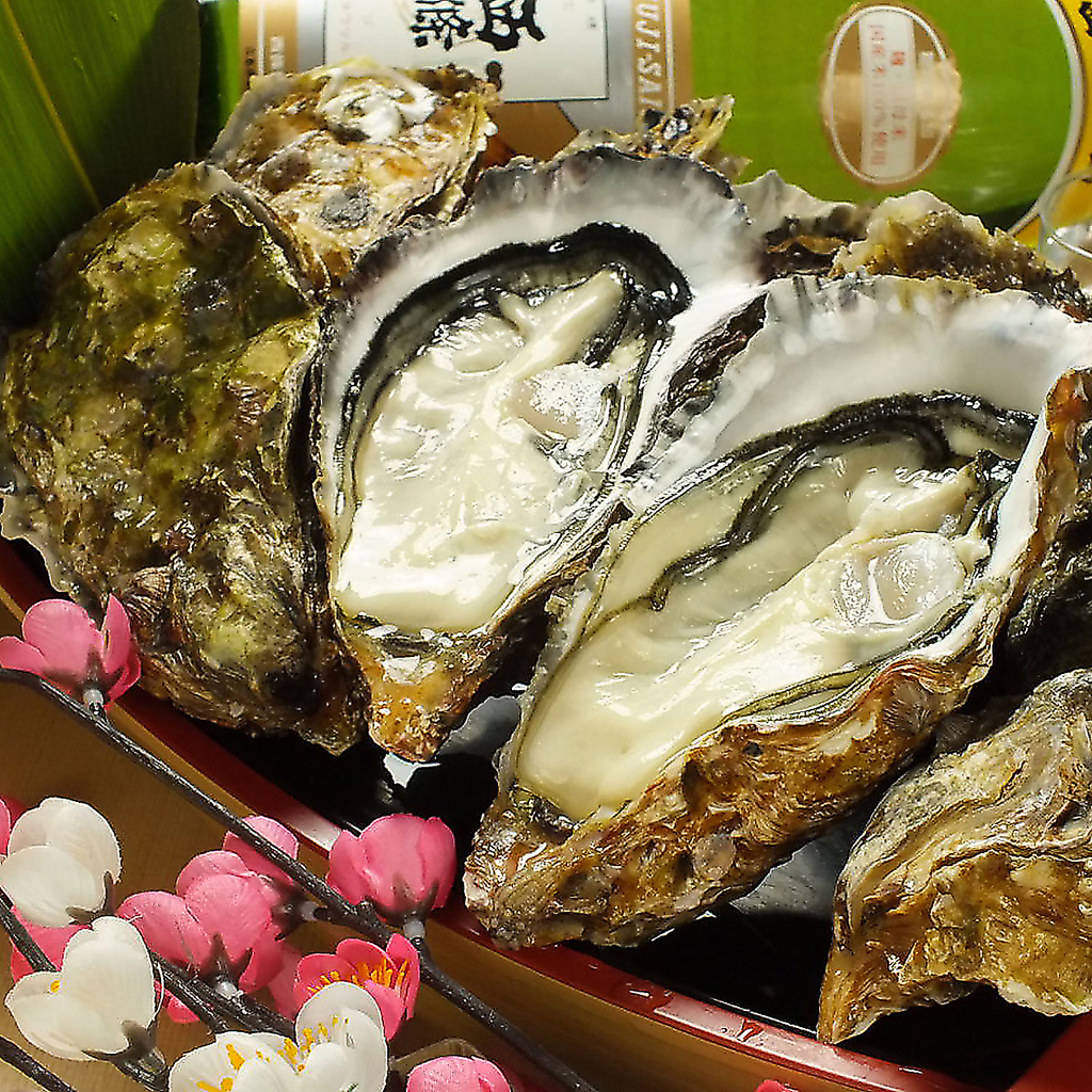 今が旬の「広島牡蠣」新鮮な牡蠣をご用意しております♪