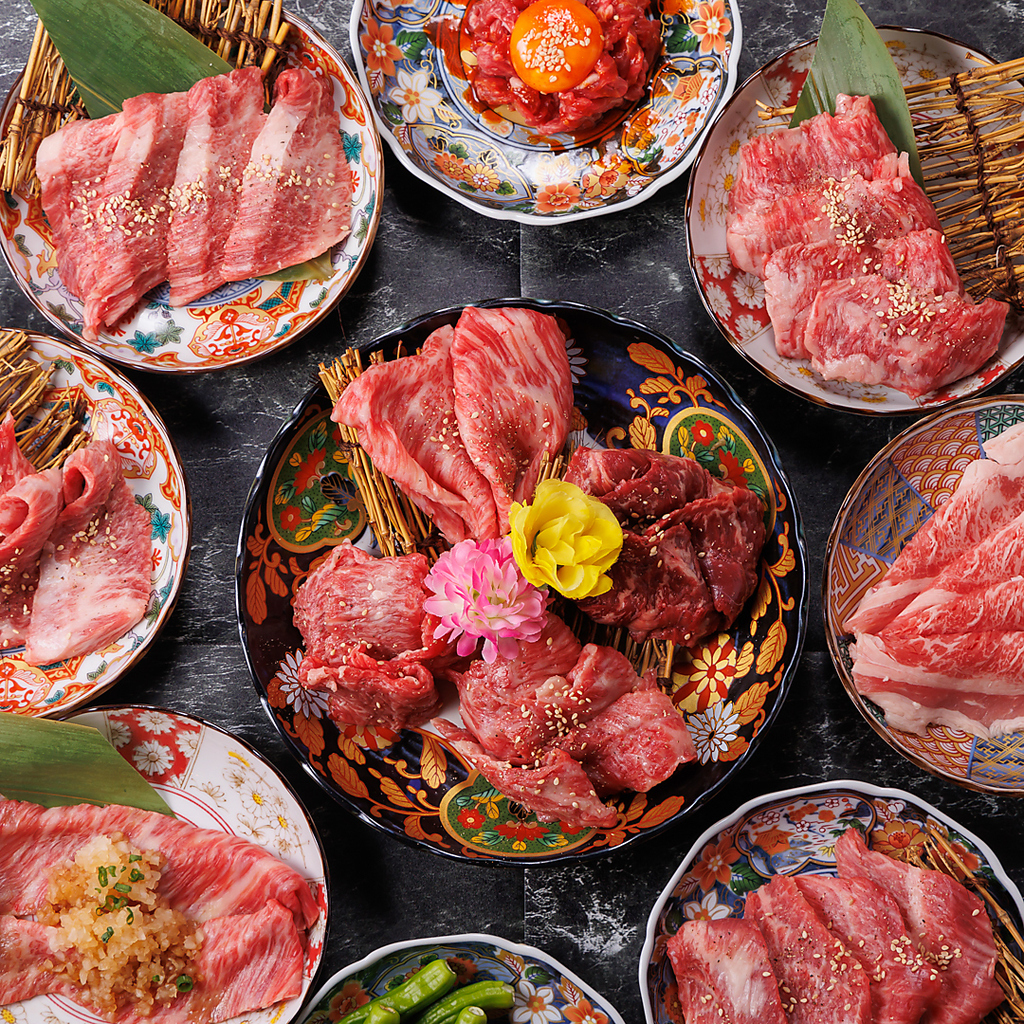 喰らいつきたくなる、肉がココに