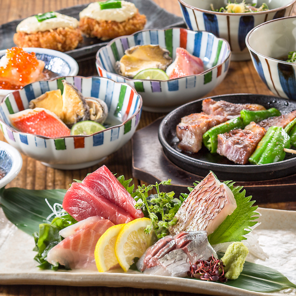 【アットホームで居心地が良い店内】自慢の魚とこだわりの酒でかんぱ～い!!各種宴会はよんぱちへ♪